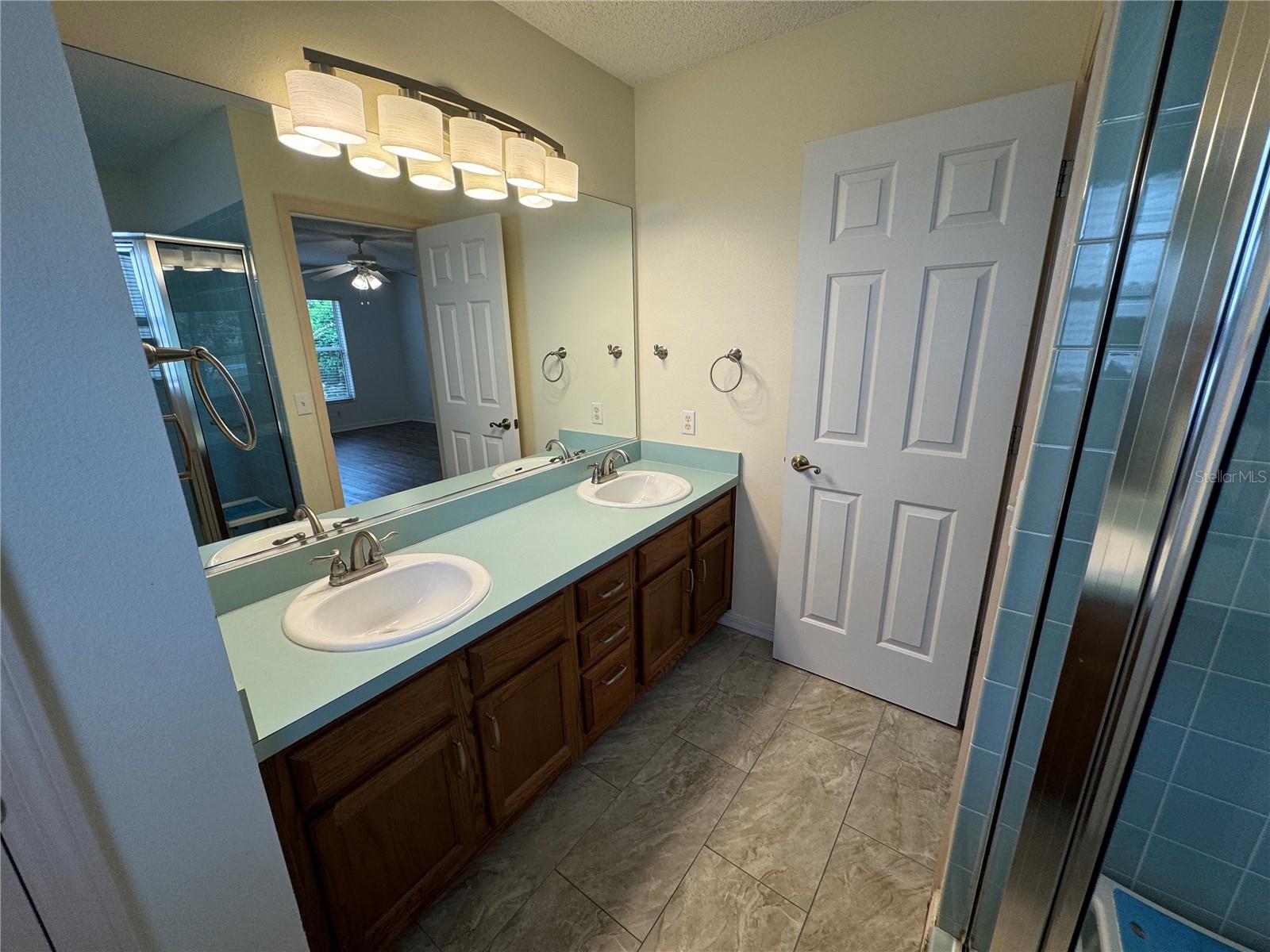 1105 SAN ANTONIO LN, LADY LAKE, FL, 32159