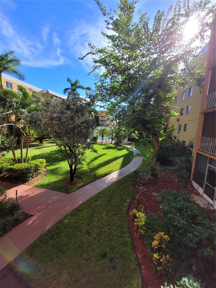 2366 E MALL DR #208, FORT MYERS, FL, 33901