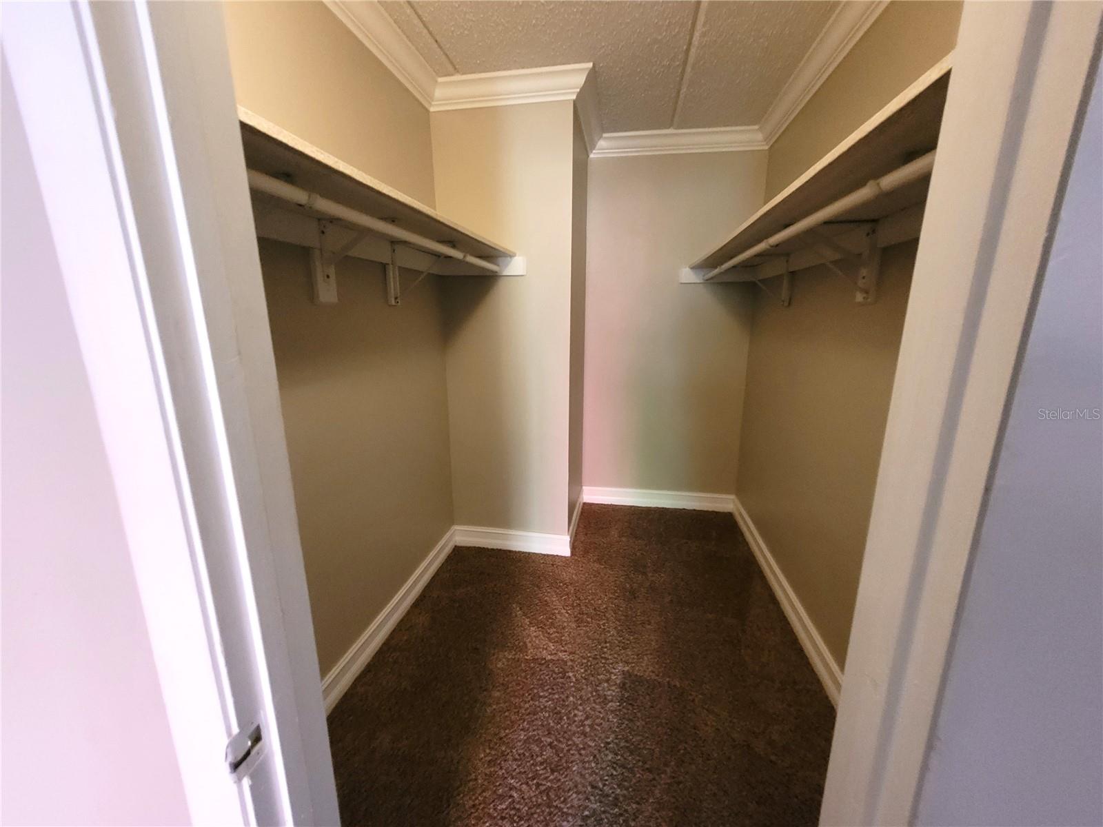 2366 E MALL DR #208, FORT MYERS, FL, 33901