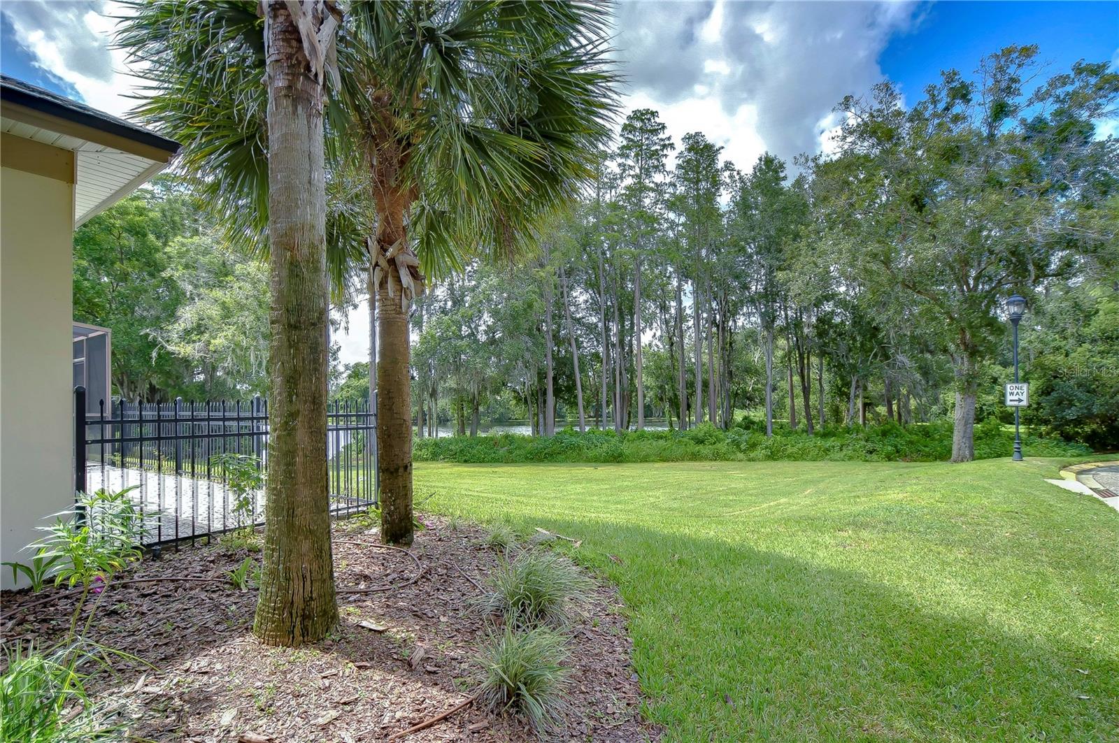 6801 LOCKINGTON CT, TAMPA, FL, 33625