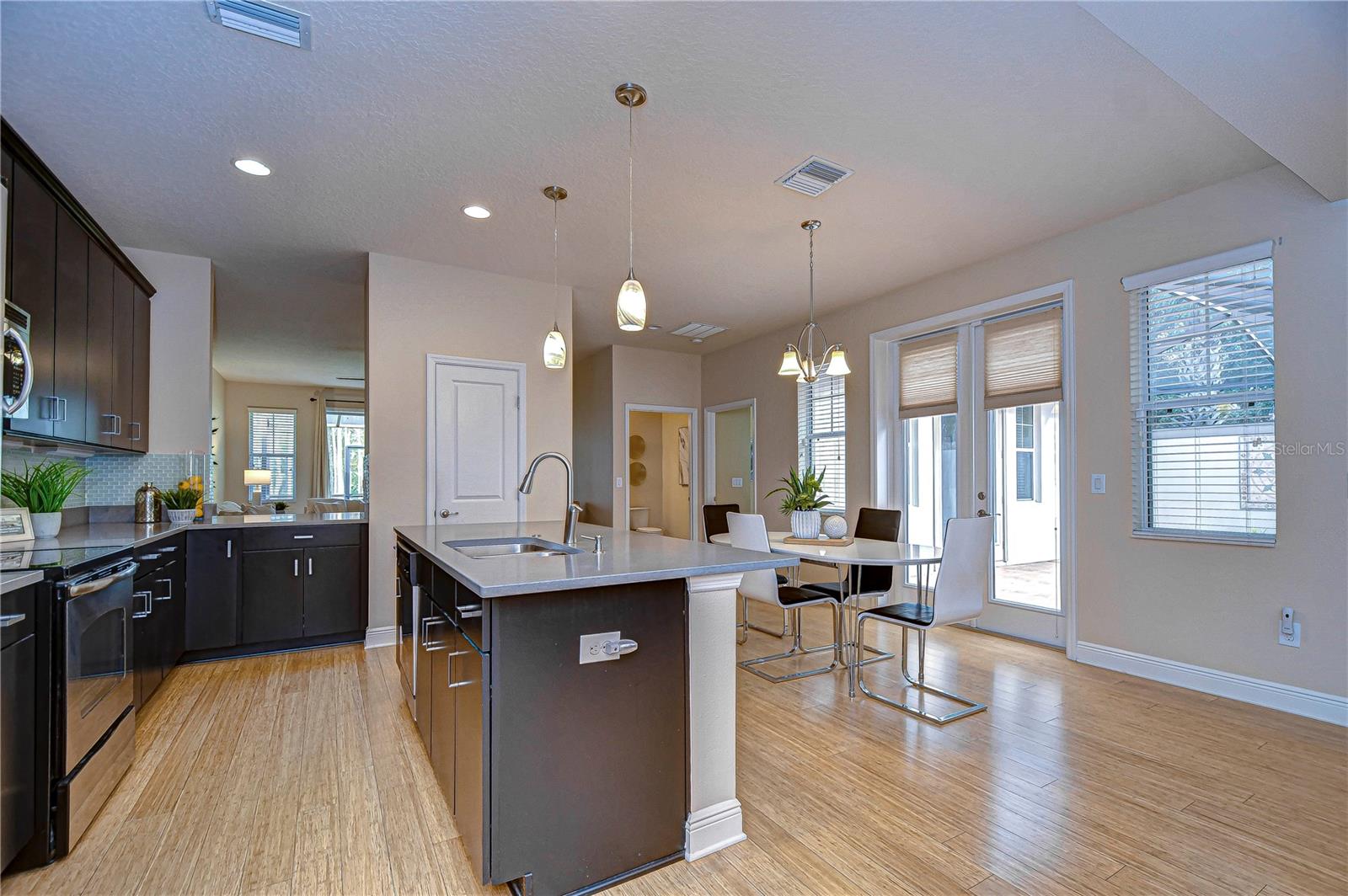 6801 LOCKINGTON CT, TAMPA, FL, 33625