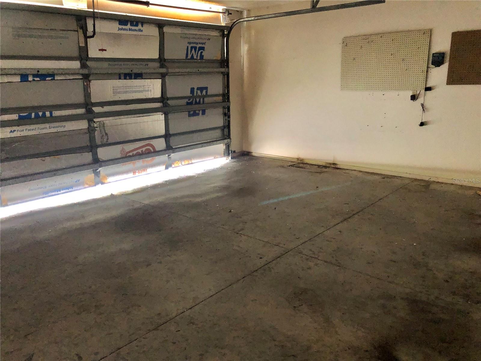 307 SANTA CLARA CIR, LADY LAKE, FL, 32159