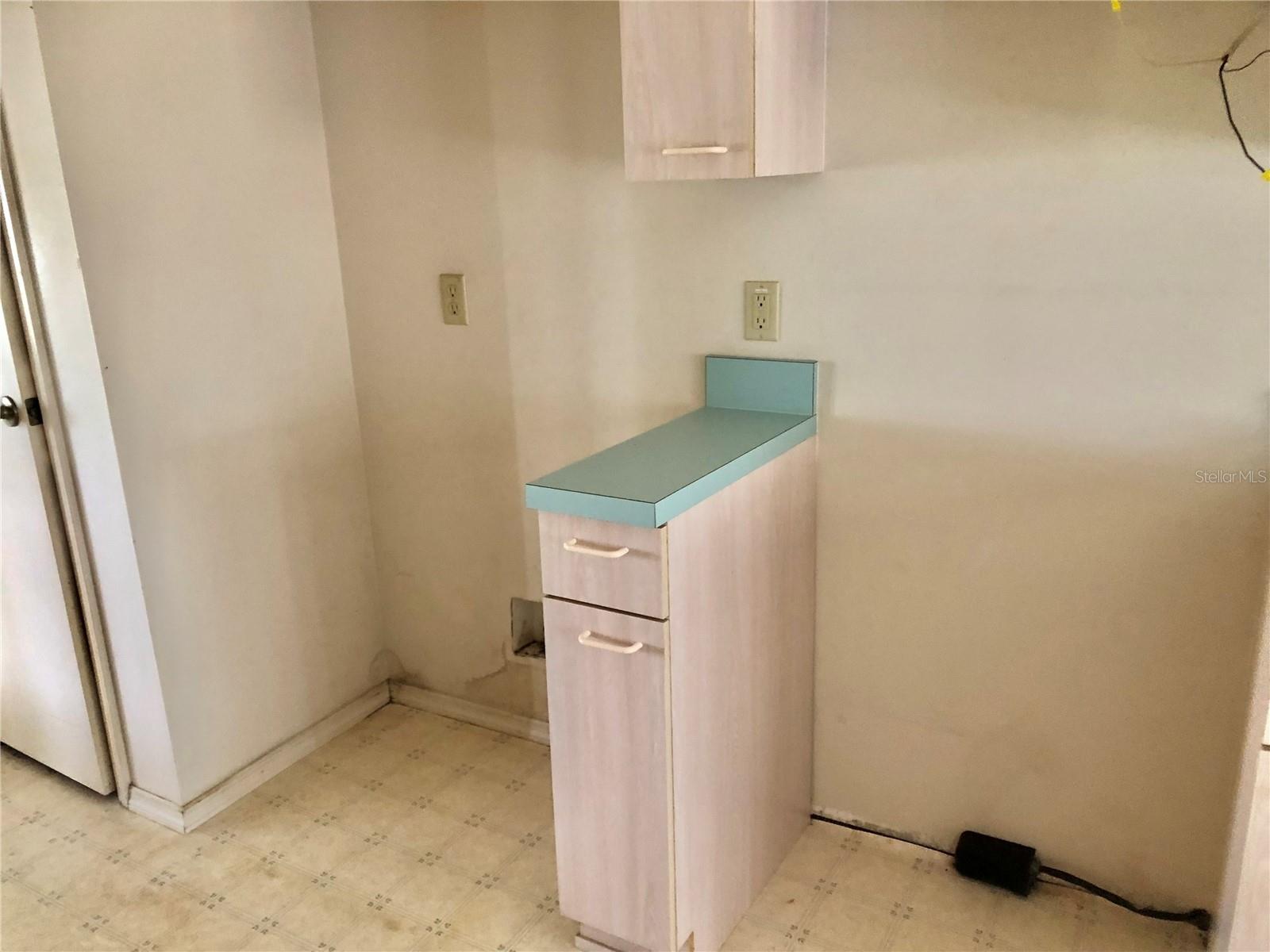 307 SANTA CLARA CIR, LADY LAKE, FL, 32159