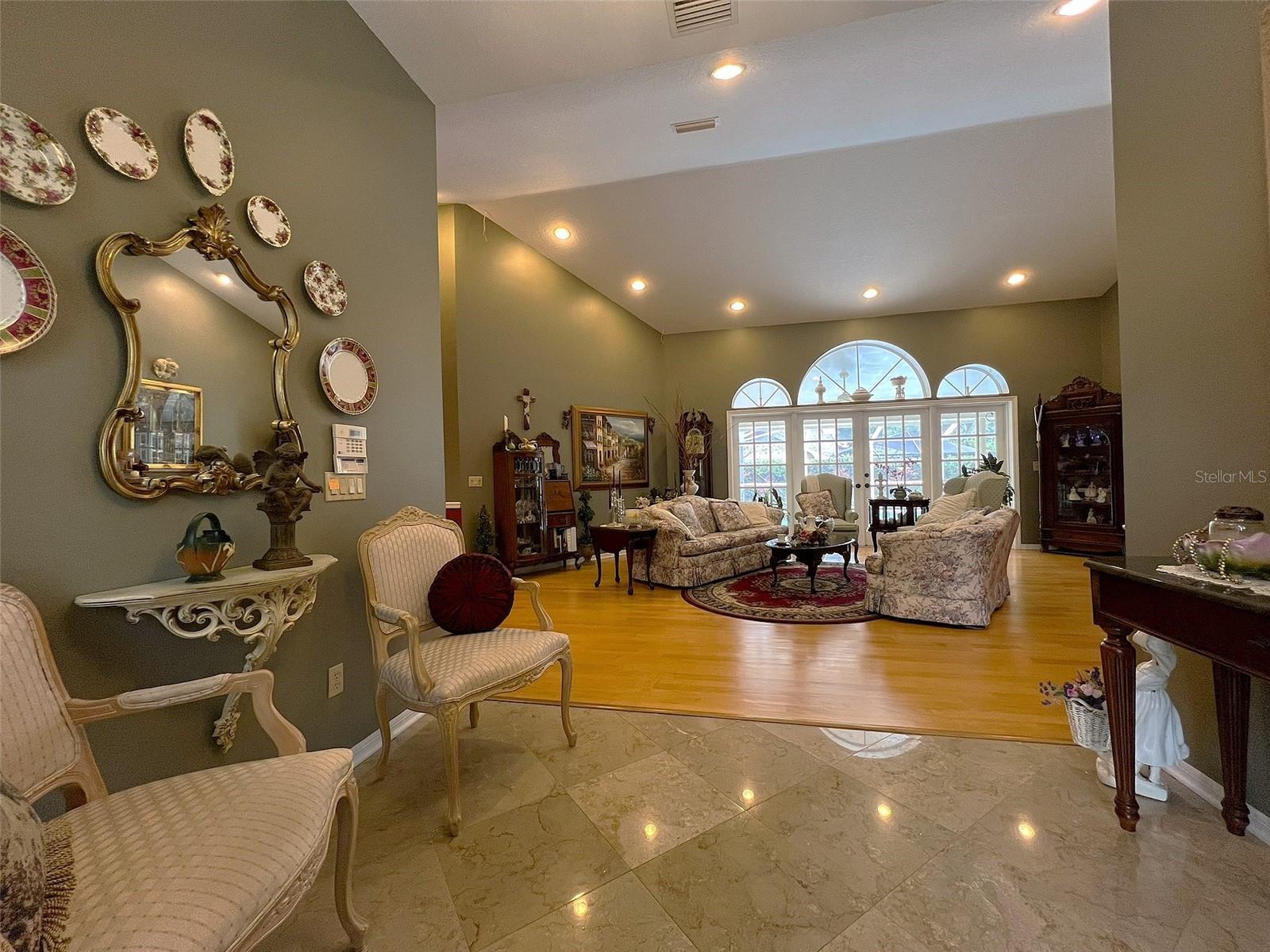 6805 MONET CIR, TEMPLE TERRACE, FL, 33617