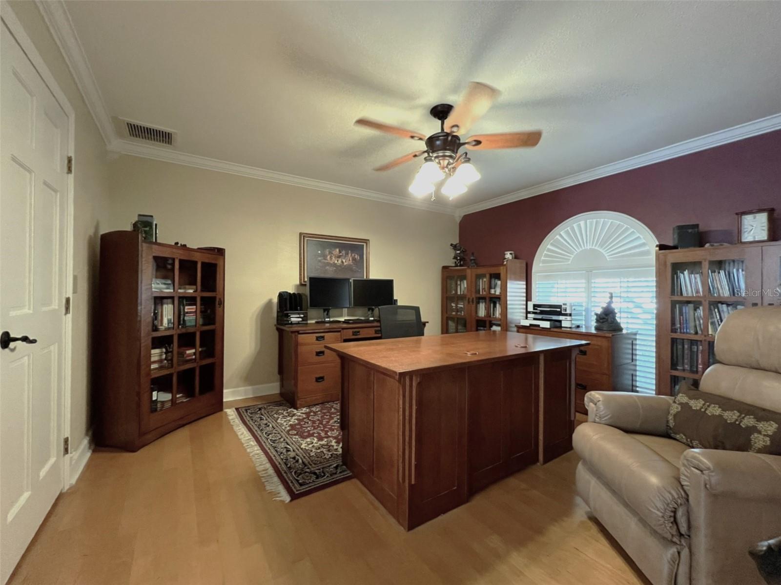 6805 MONET CIR, TEMPLE TERRACE, FL, 33617