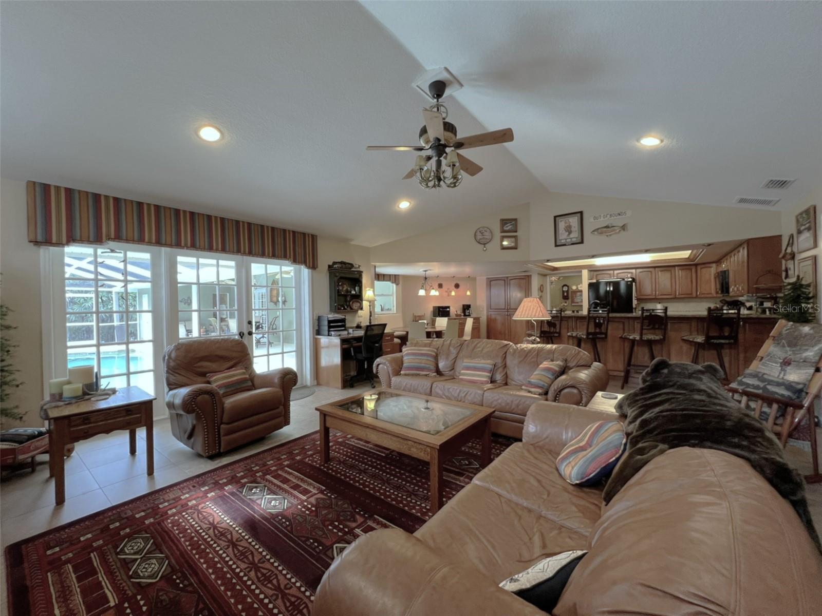 6805 MONET CIR, TEMPLE TERRACE, FL, 33617