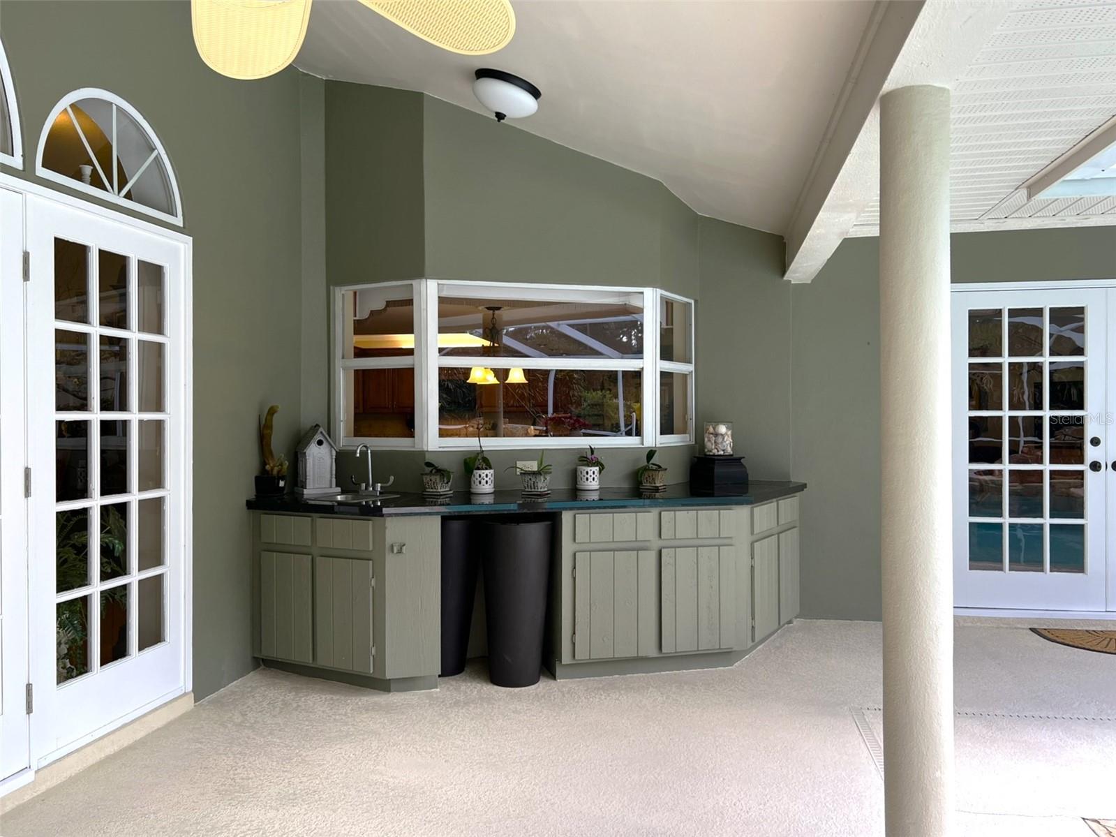 6805 MONET CIR, TEMPLE TERRACE, FL, 33617