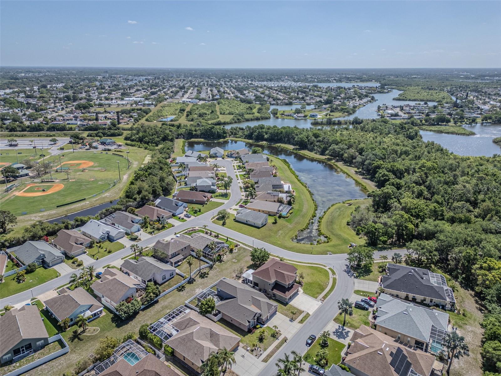 2310 WOOD POINTE DR, HOLIDAY, FL, 34691