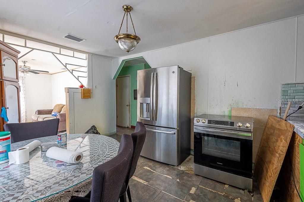 511 S GRADY AVE, LAKELAND, FL, 33815