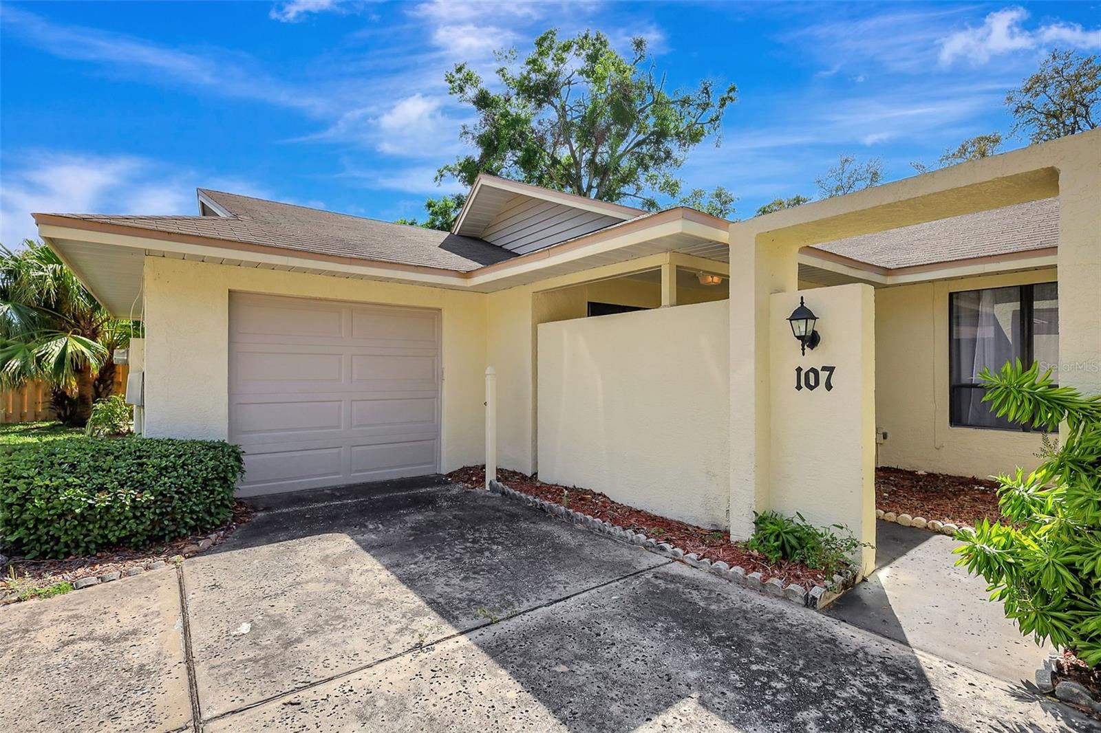 107 PARKSIDE COLONY DR, TARPON SPRINGS, FL, 34689