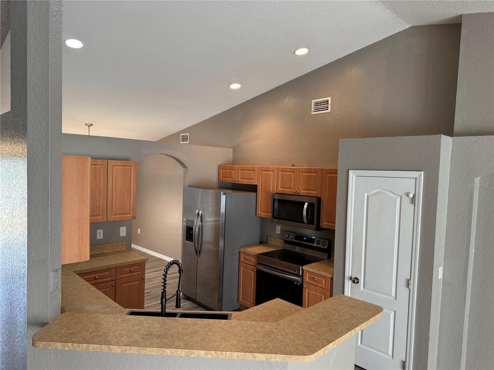 403 BIG BLACK PL, KISSIMMEE, FL, 34759