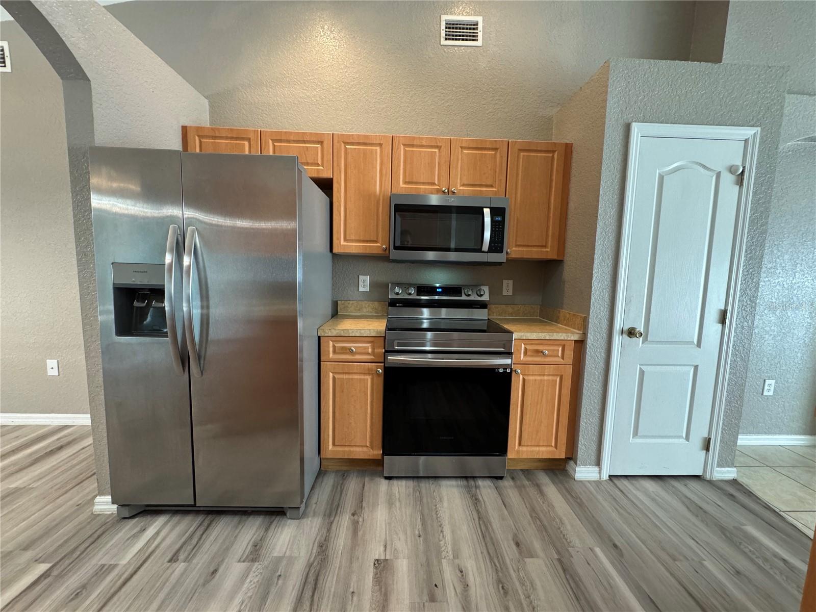 403 BIG BLACK PL, KISSIMMEE, FL, 34759