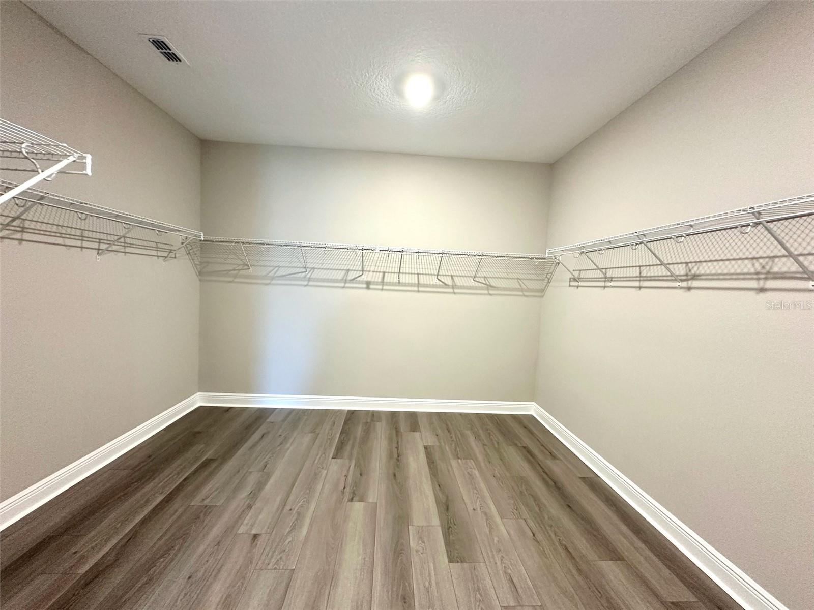 2122 DIVOT DR, DAYTONA BEACH, FL, 32124