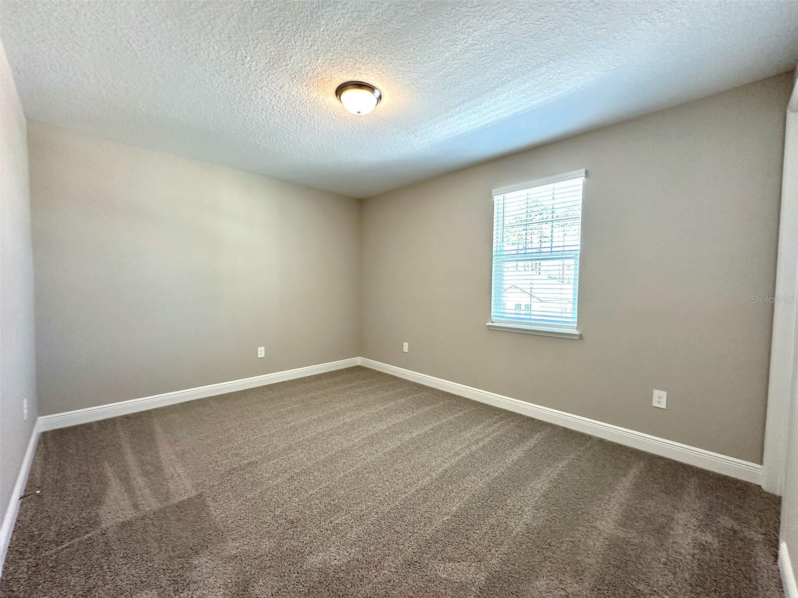 2122 DIVOT DR, DAYTONA BEACH, FL, 32124