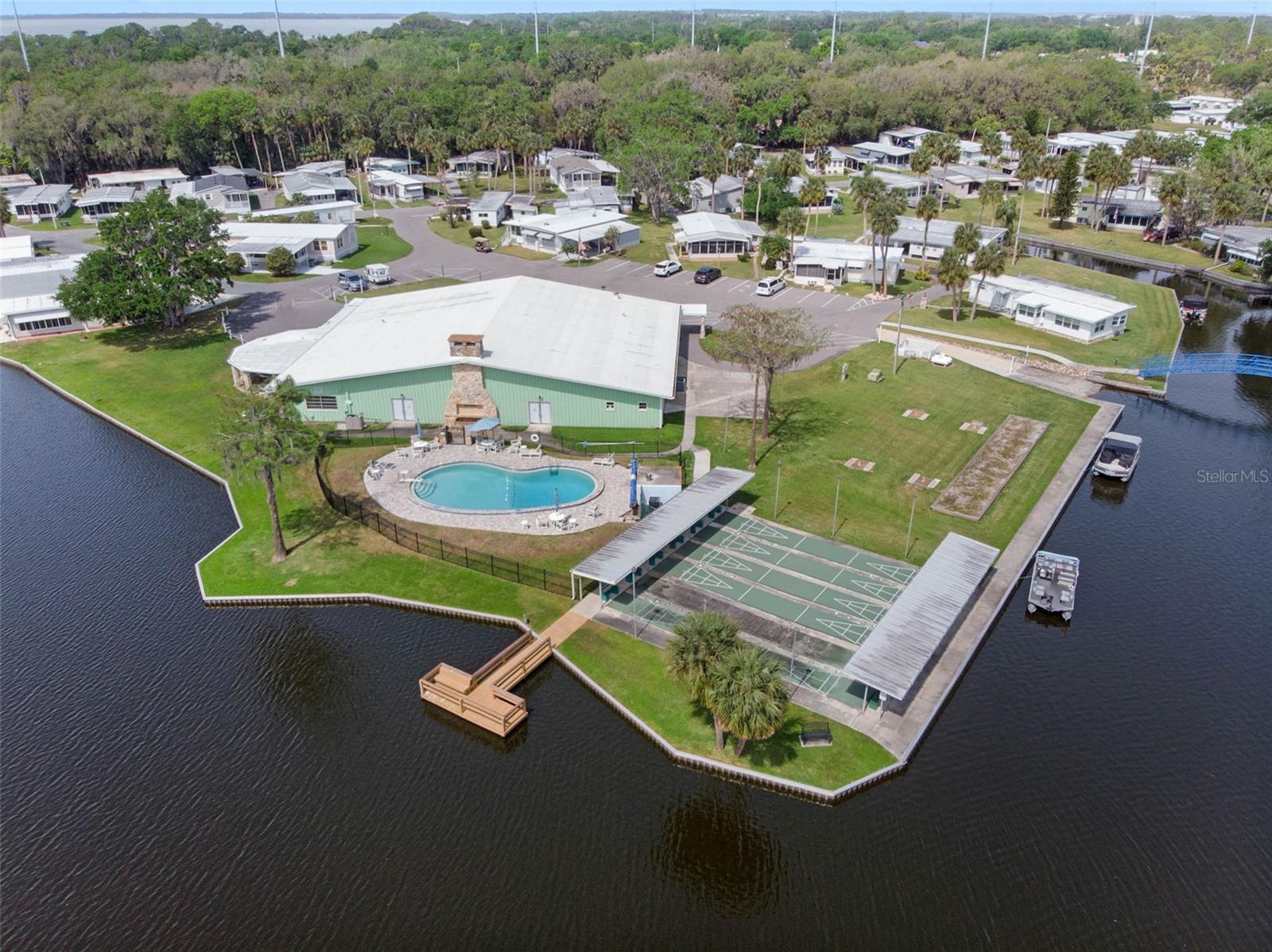 8 COCOS PLUMOSA DR #A, EUSTIS, FL, 32726