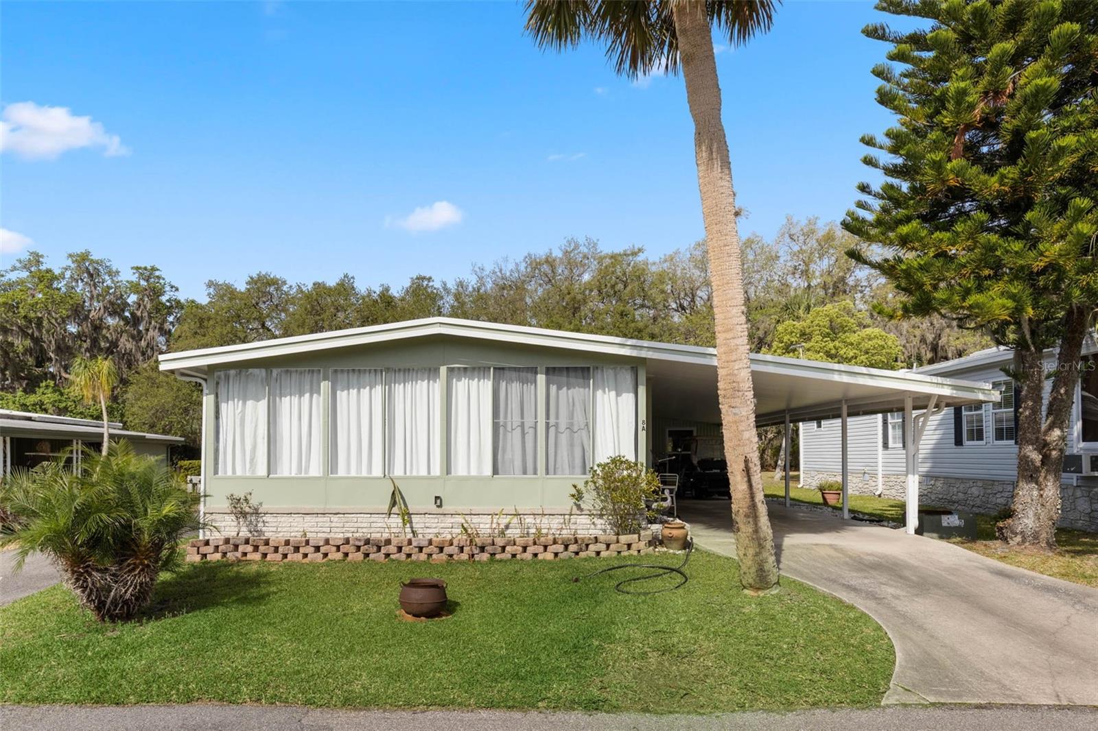 8 COCOS PLUMOSA DR #A, EUSTIS, FL, 32726