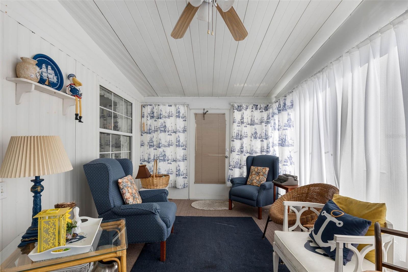 8 COCOS PLUMOSA DR #A, EUSTIS, FL, 32726