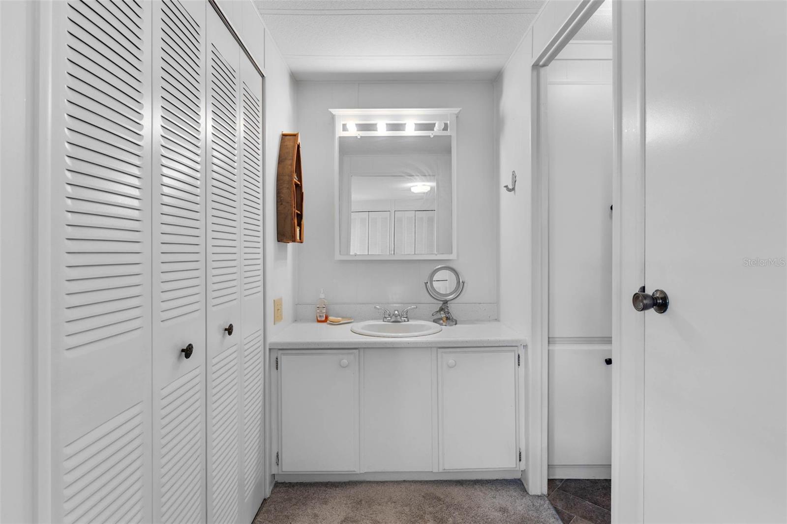 8 COCOS PLUMOSA DR #A, EUSTIS, FL, 32726