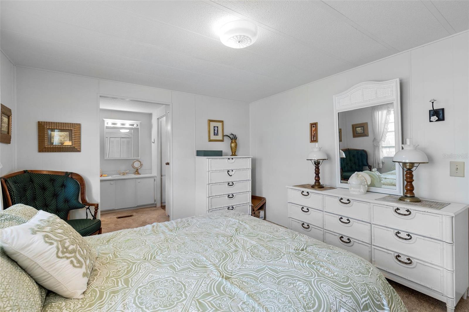 8 COCOS PLUMOSA DR #A, EUSTIS, FL, 32726