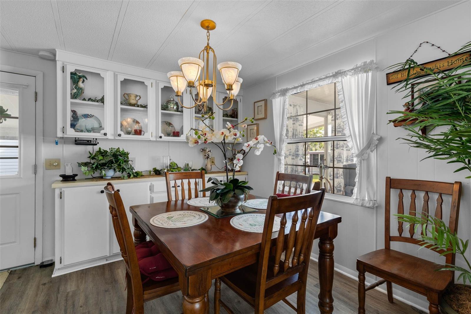 8 COCOS PLUMOSA DR #A, EUSTIS, FL, 32726