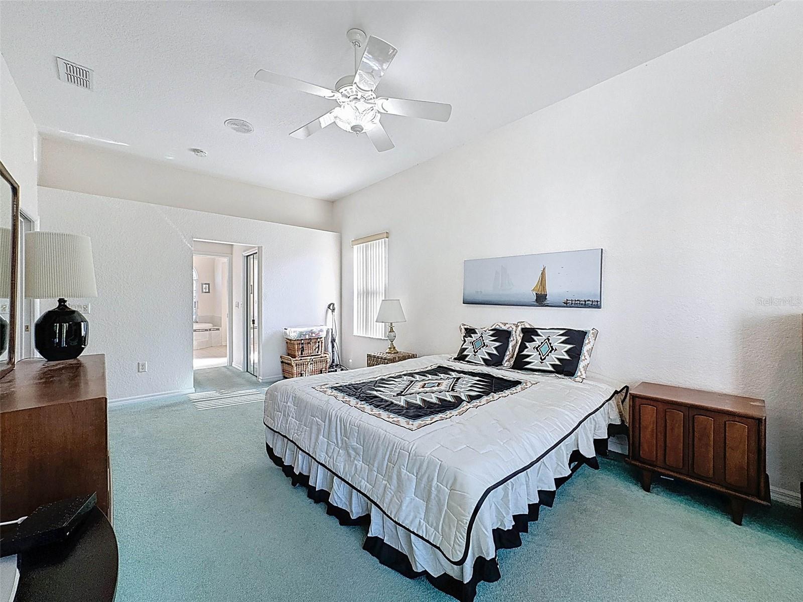 8606 CORAL CREEK LOOP, HUDSON, FL, 34667