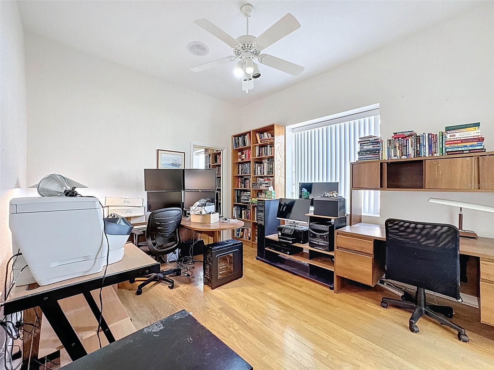 8606 CORAL CREEK LOOP, HUDSON, FL, 34667