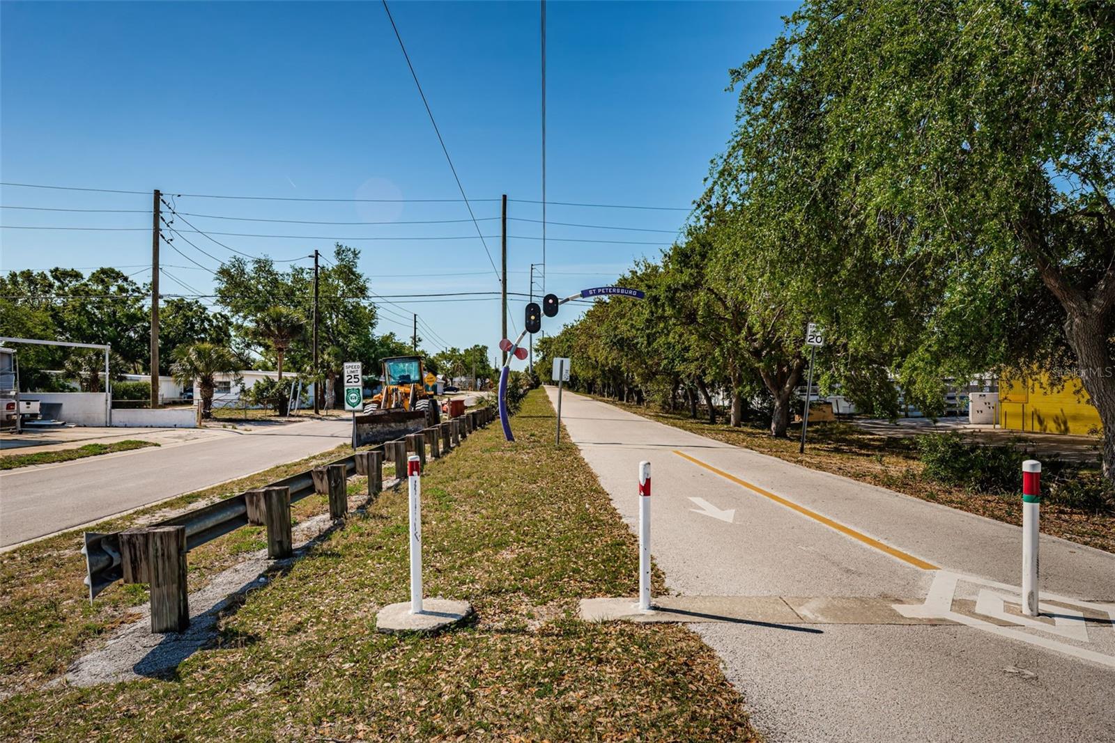 7051 DARTMOUTH AVE N, ST PETERSBURG, FL, 33710