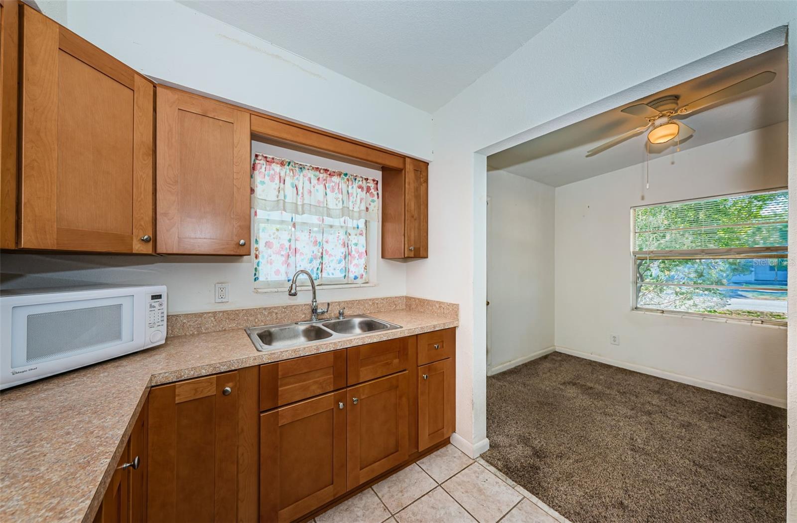 7051 DARTMOUTH AVE N, ST PETERSBURG, FL, 33710