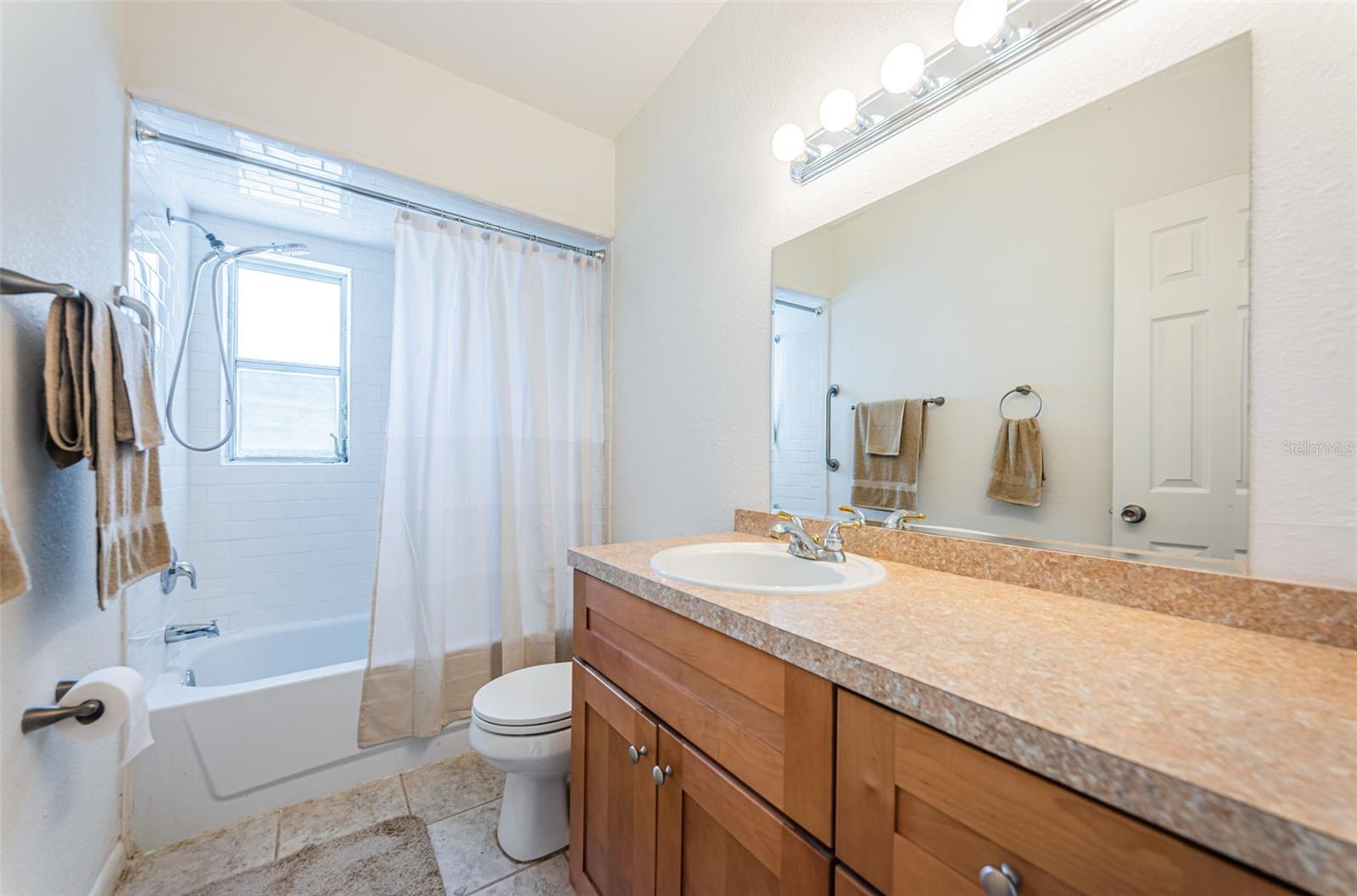 7051 DARTMOUTH AVE N, ST PETERSBURG, FL, 33710