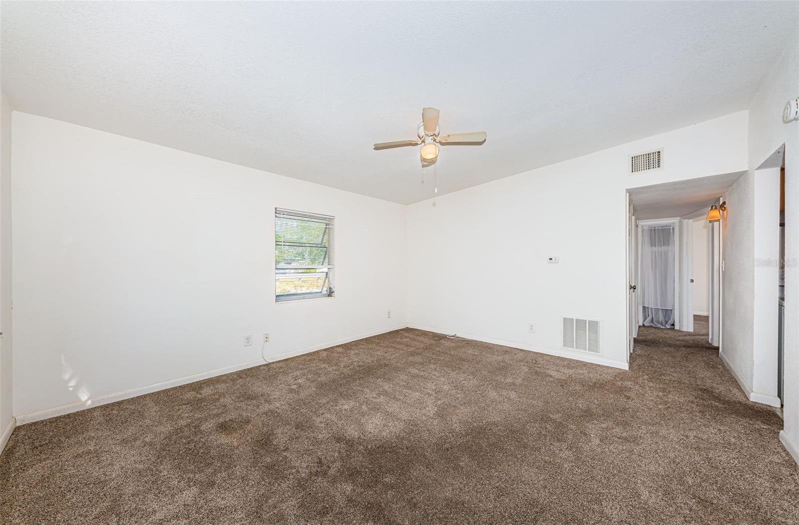 7051 DARTMOUTH AVE N, ST PETERSBURG, FL, 33710