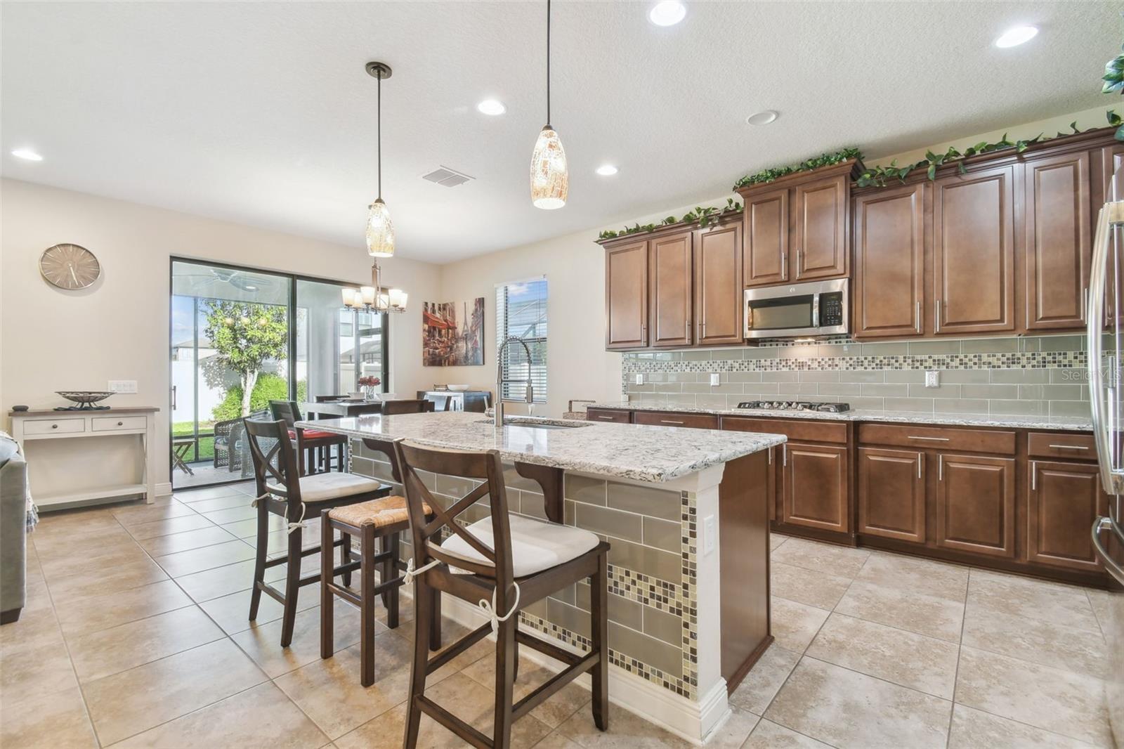 8248 SEQUESTER LOOP, LAND O LAKES, FL, 34637