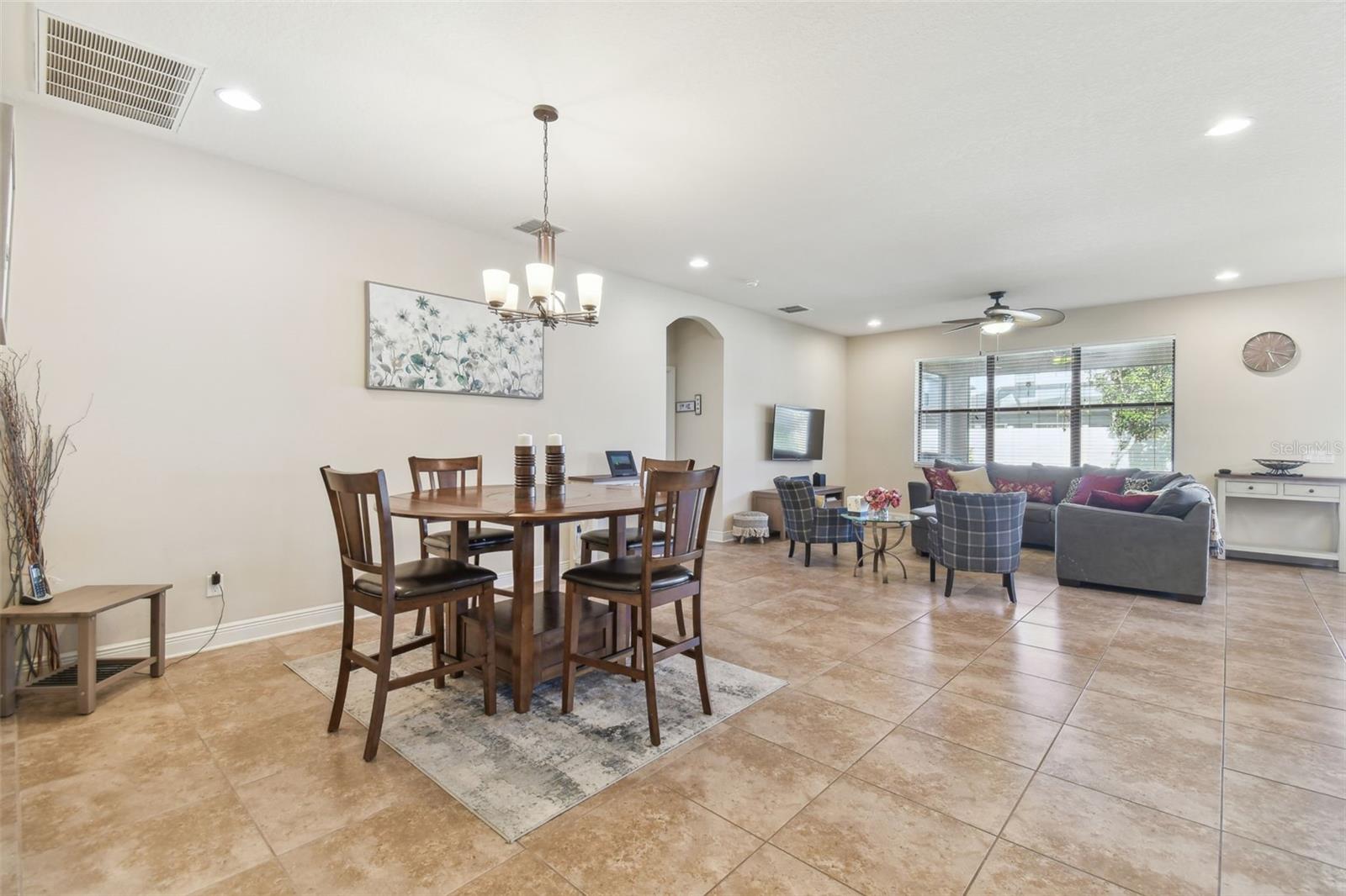 8248 SEQUESTER LOOP, LAND O LAKES, FL, 34637