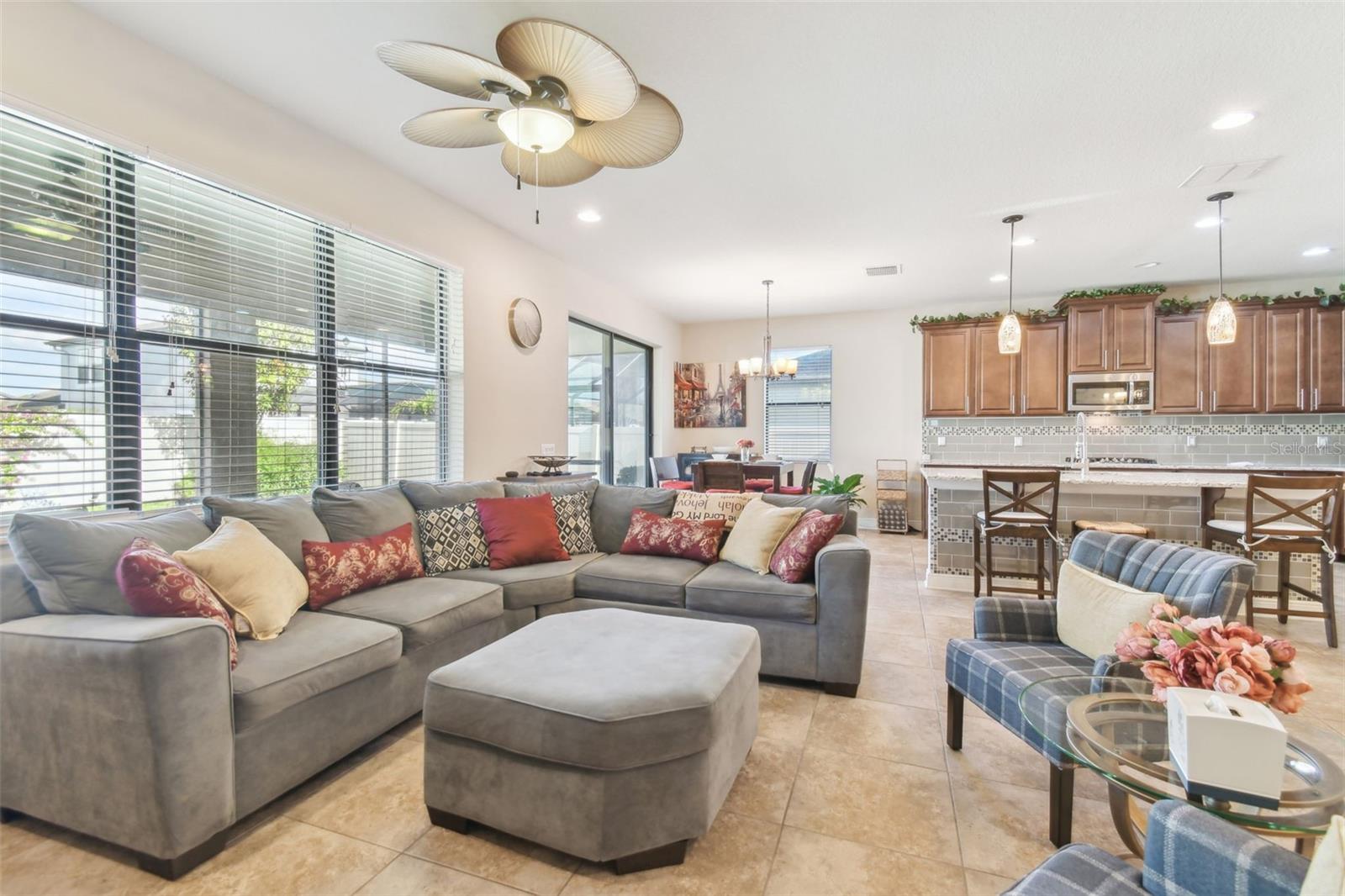 8248 SEQUESTER LOOP, LAND O LAKES, FL, 34637