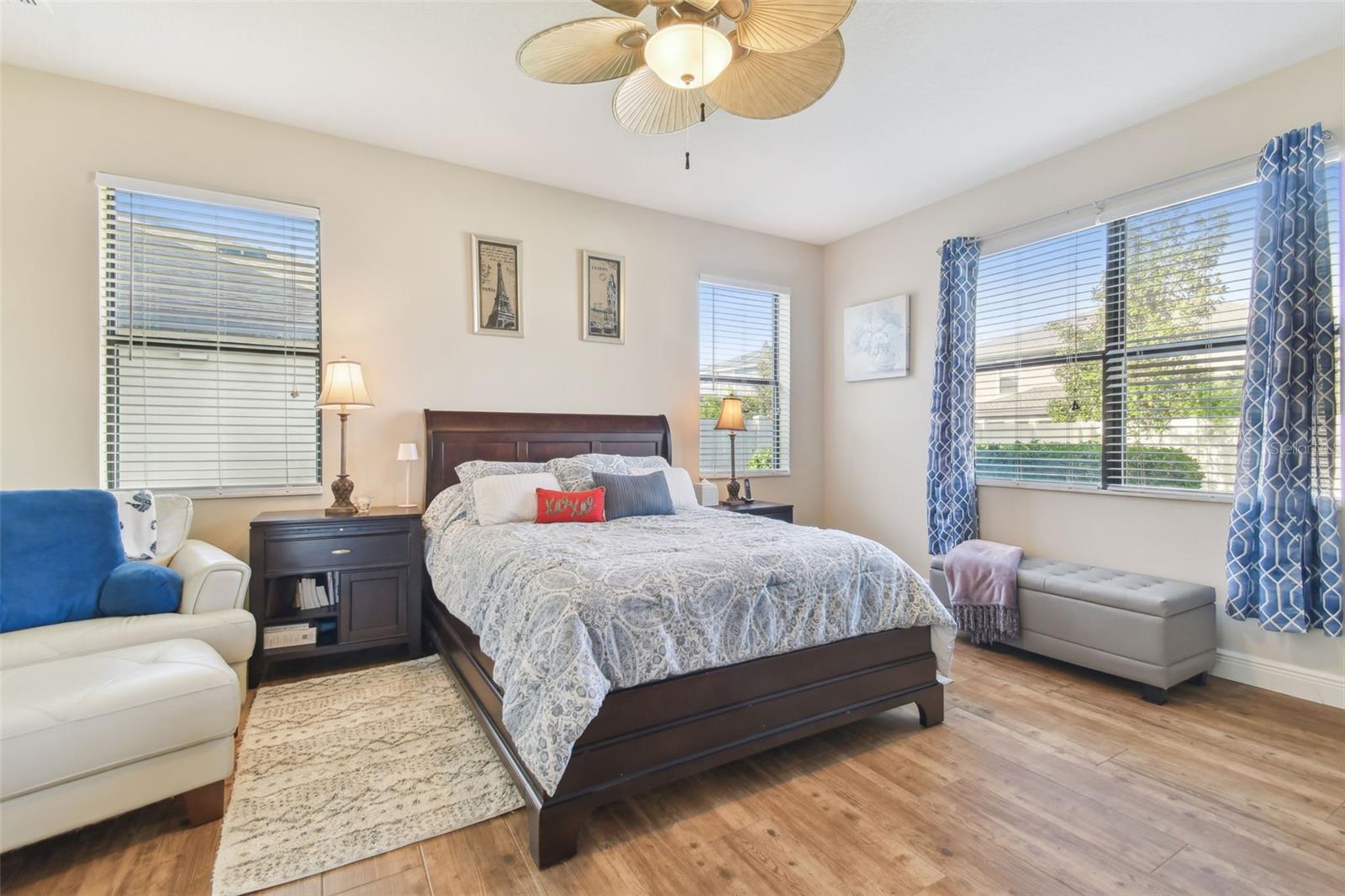 8248 SEQUESTER LOOP, LAND O LAKES, FL, 34637