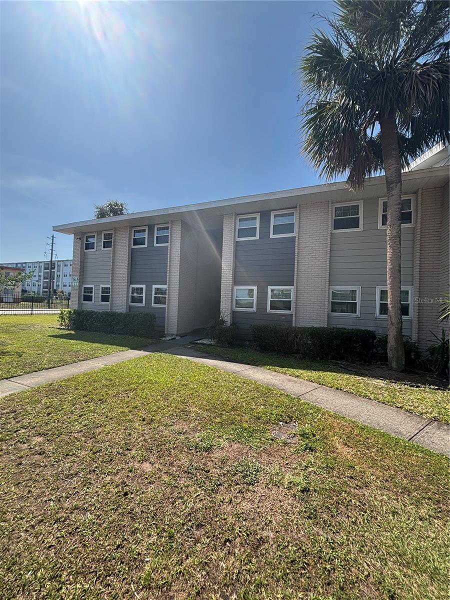 818 SKY LAKE CIR #D, ORLANDO, FL, 32809