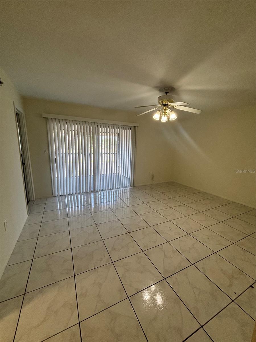 818 SKY LAKE CIR #D, ORLANDO, FL, 32809