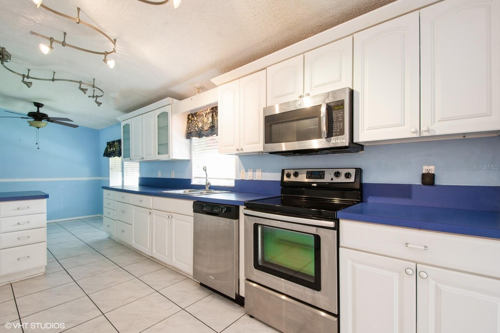 472 TROUT LN, OLDSMAR, FL, 34677