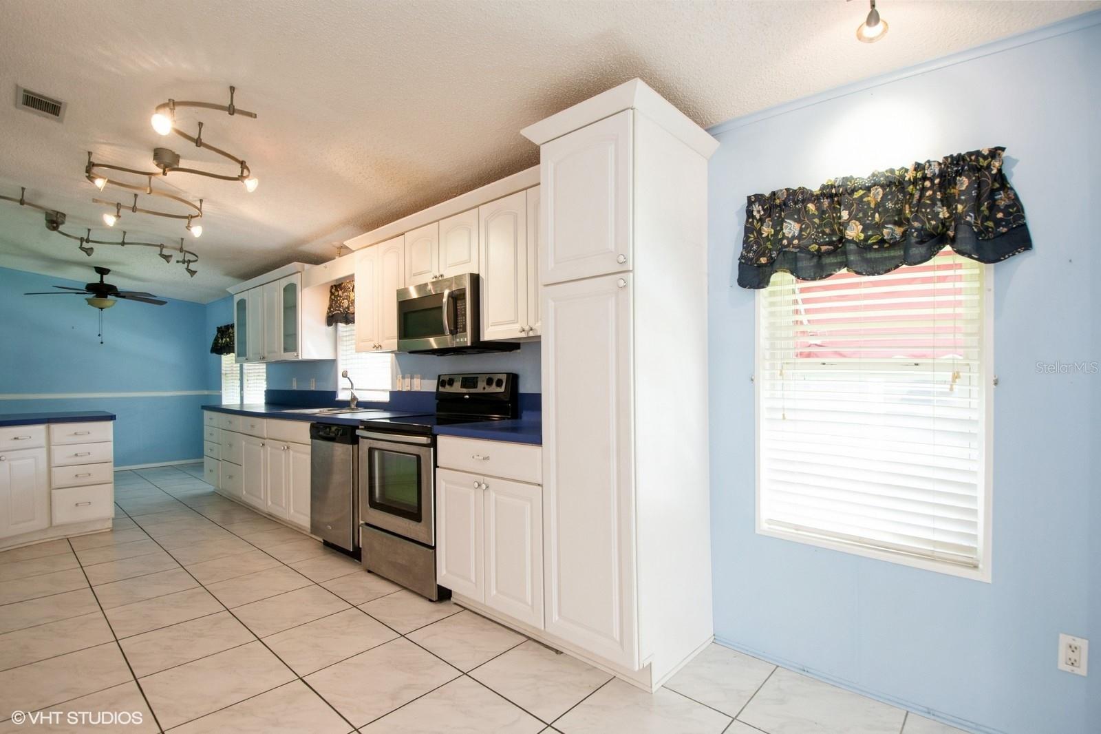 472 TROUT LN, OLDSMAR, FL, 34677