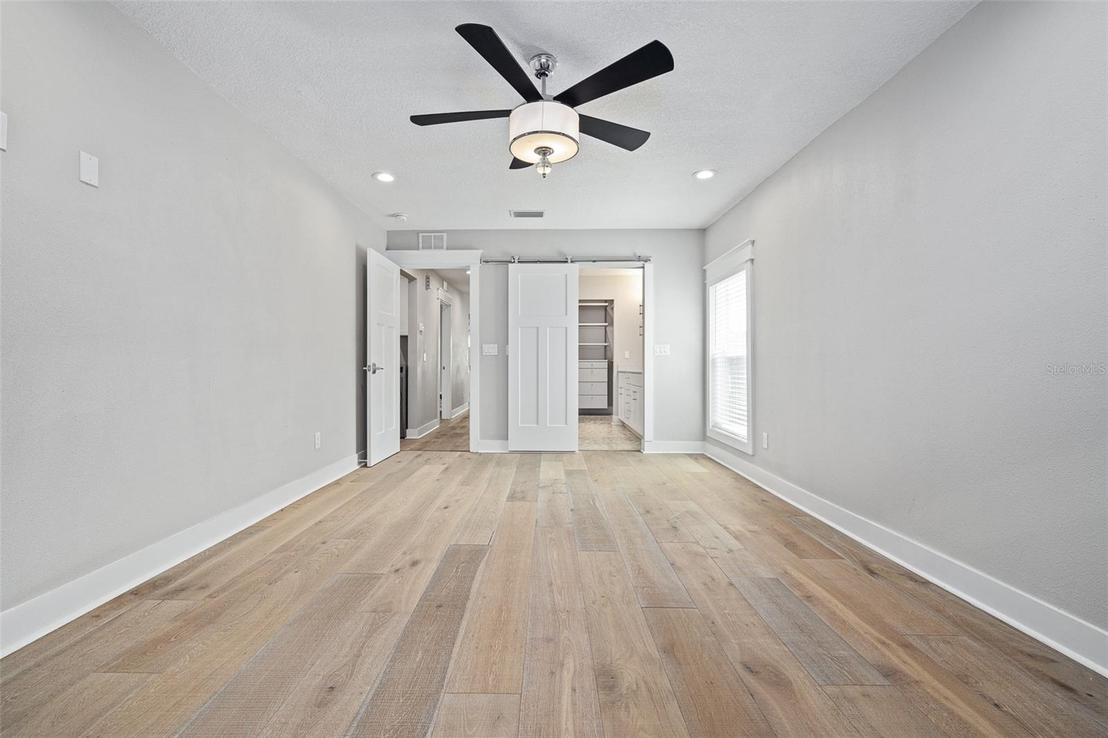 460 24TH ST N, ST PETERSBURG, FL, 33713