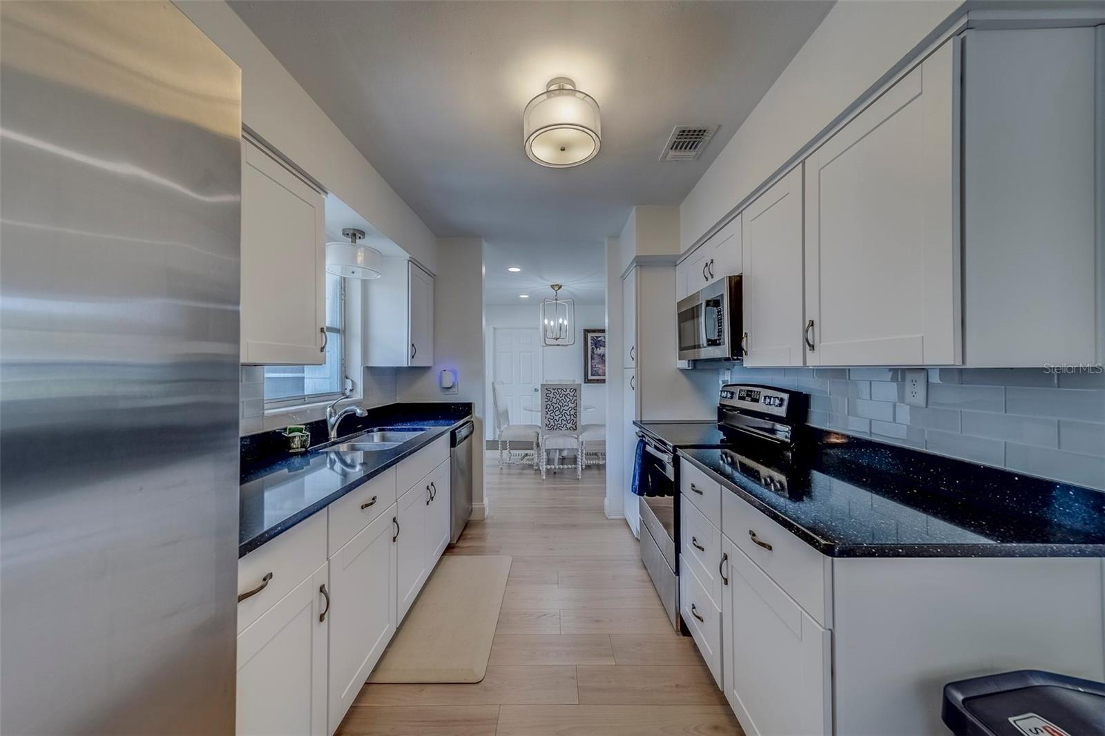 11424 79TH AVE, SEMINOLE, FL, 33772