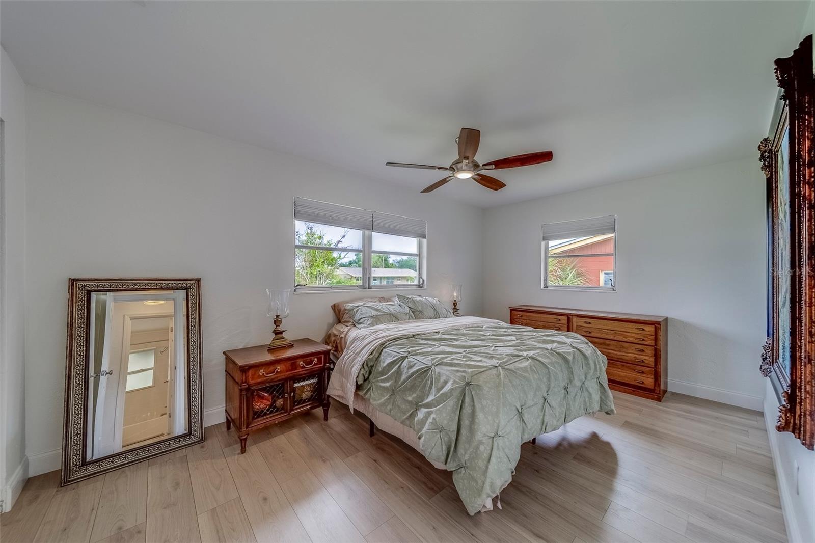 11424 79TH AVE, SEMINOLE, FL, 33772