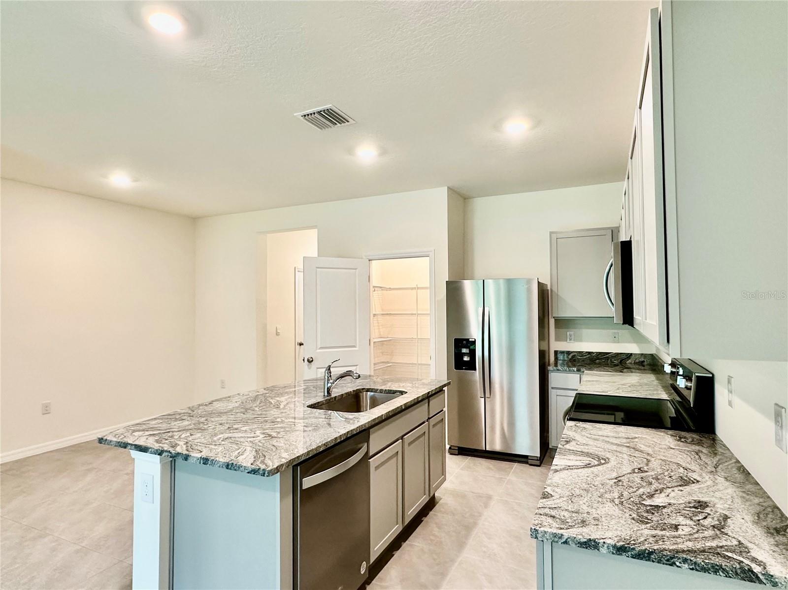 1832 PLEASANT MAPLE CT, BRADENTON, FL, 34211