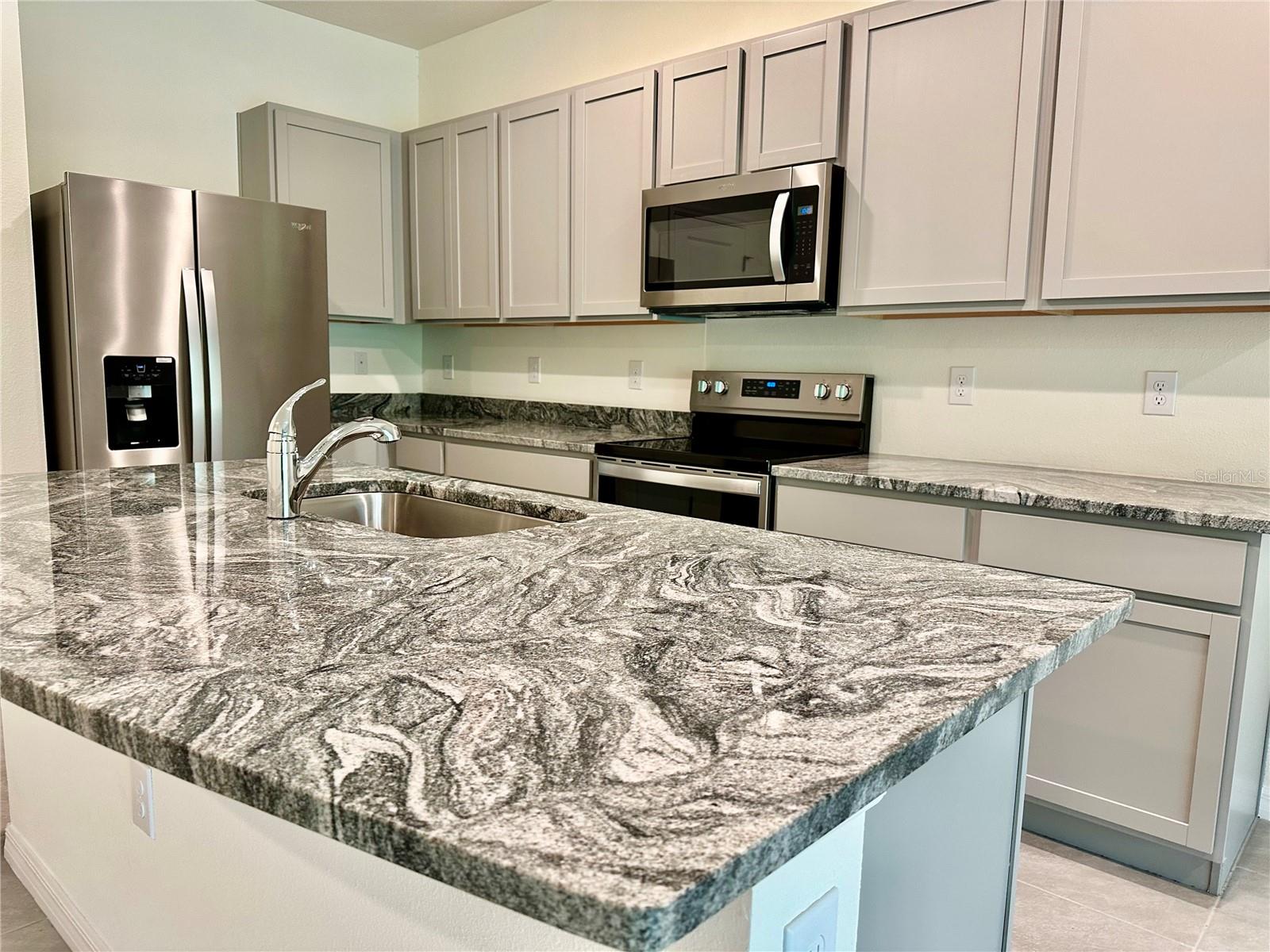 1832 PLEASANT MAPLE CT, BRADENTON, FL, 34211