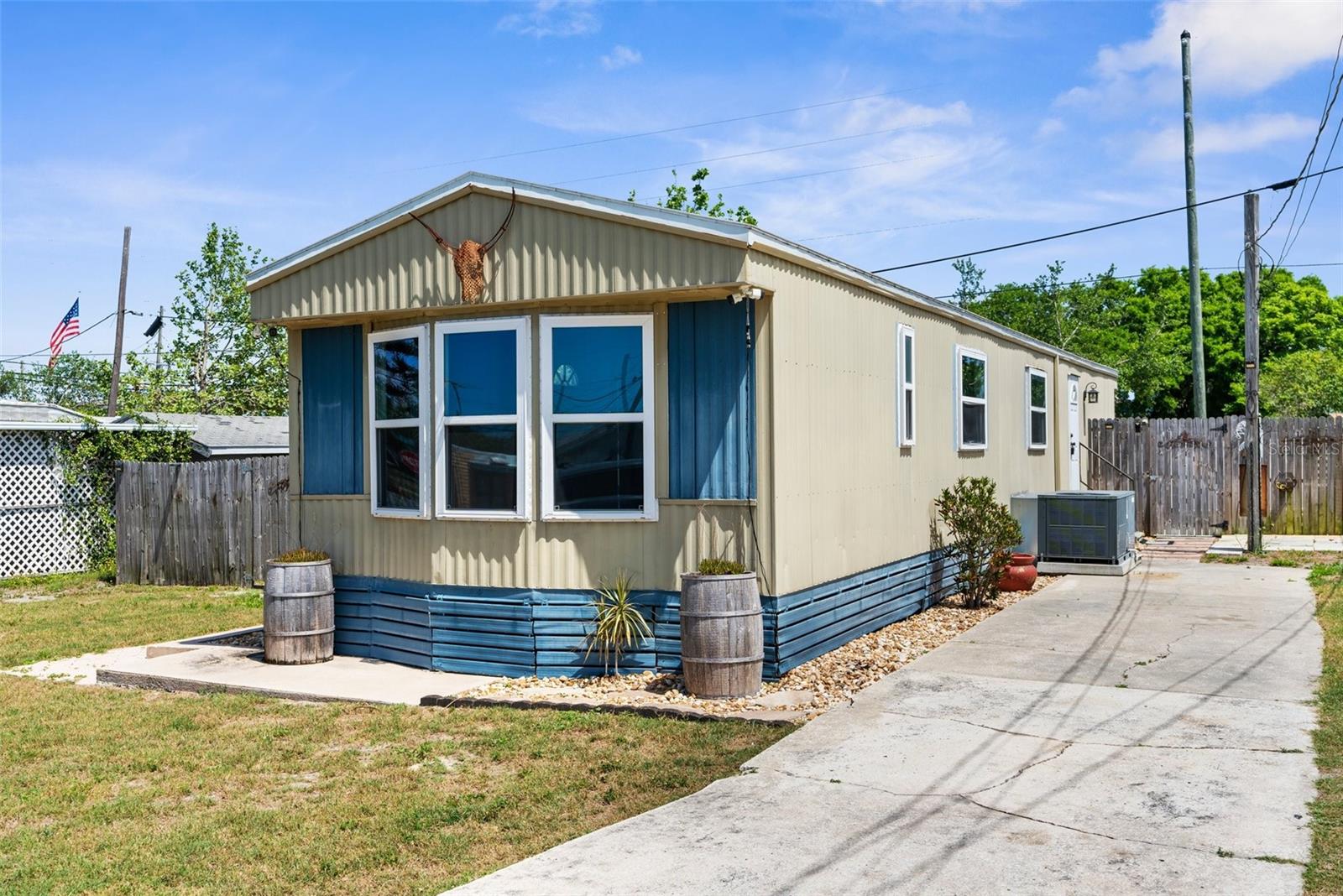 1938 HOLIDAY DR, HOLIDAY, FL, 34691