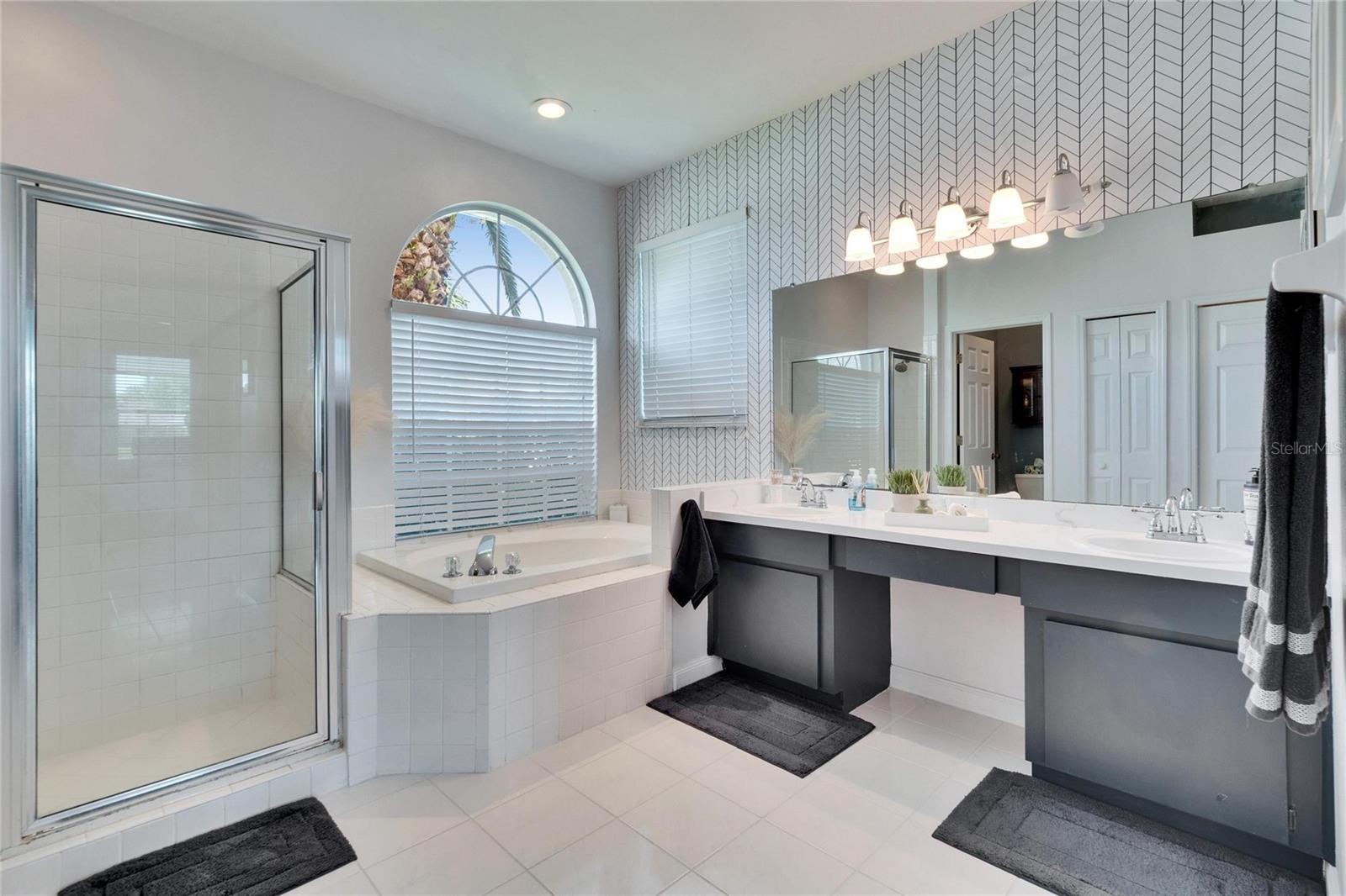 27226 SEA BREEZE WAY, WESLEY CHAPEL, FL, 33544