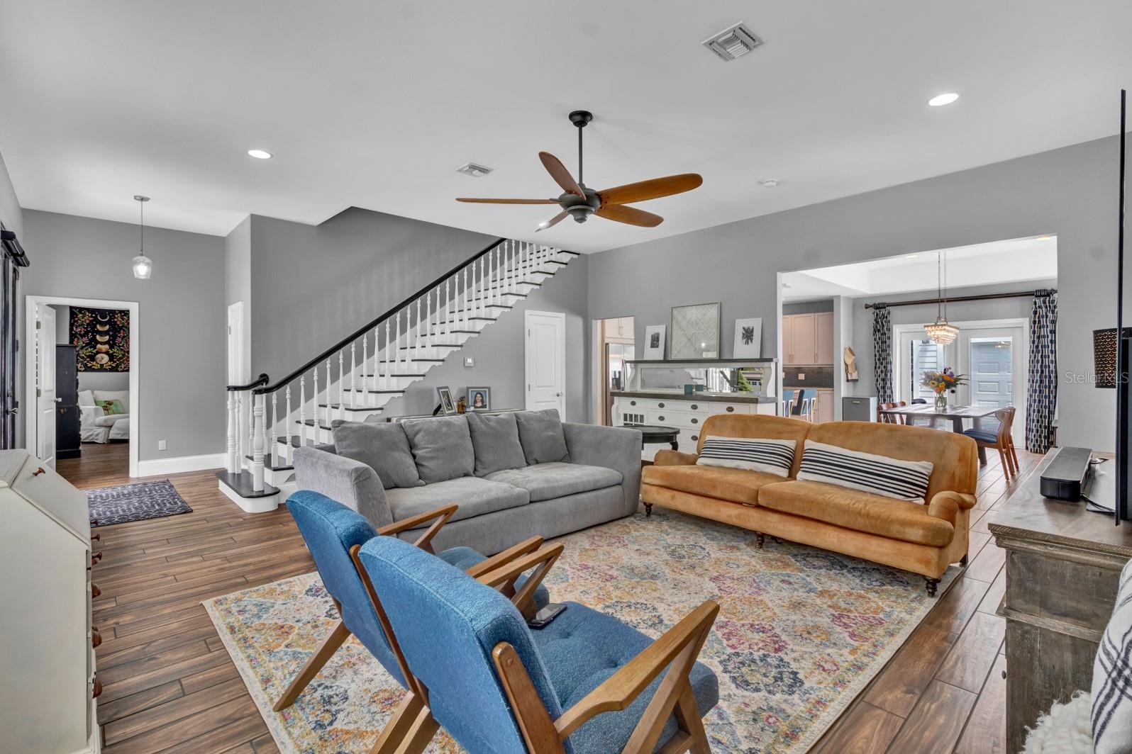 613 DANIELS AVE, ORLANDO, FL, 32801