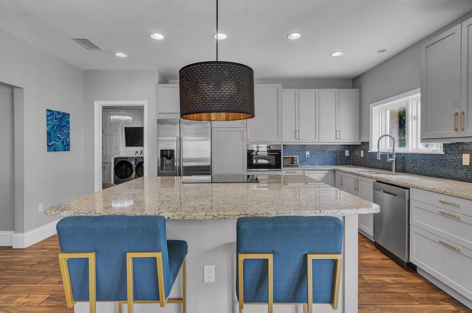 613 DANIELS AVE, ORLANDO, FL, 32801