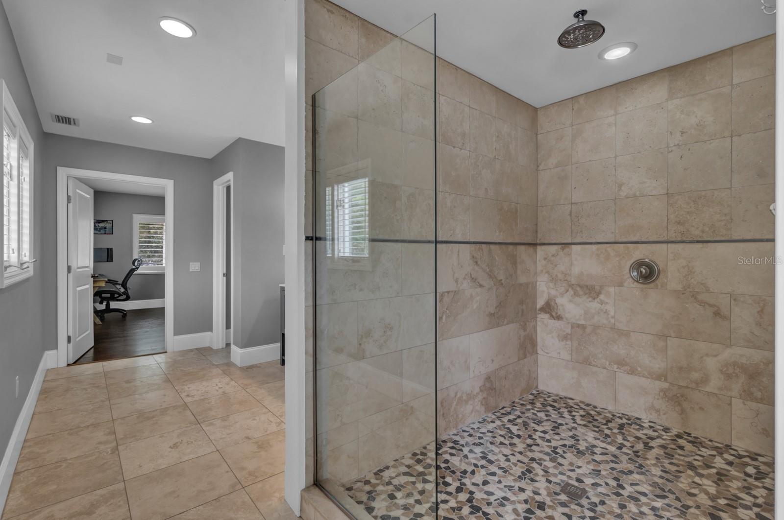 613 DANIELS AVE, ORLANDO, FL, 32801