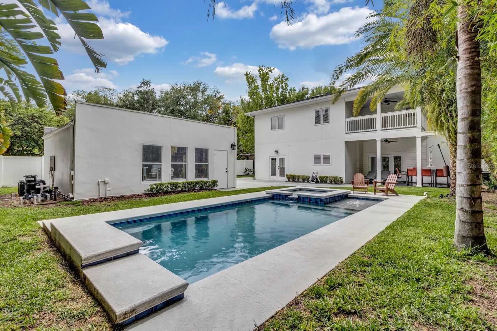 613 DANIELS AVE, ORLANDO, FL, 32801