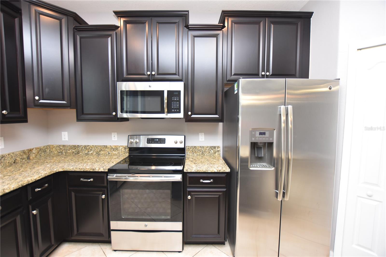 6390 SEDGEFORD DR, LAKELAND, FL, 33811